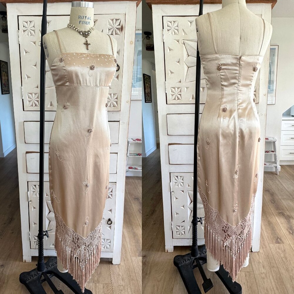 SUE WONG NOCTURNE Y2K Satin Beaded Floral Slip Dress w/ Fringe 8